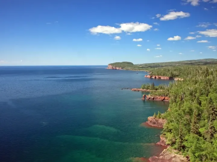 Best Time to Visit Lake Superior: Seasonal Highlights for Your Ultimate Adventure